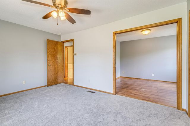 3167 Manitou Drive 7, White Bear Lake, MN 55110