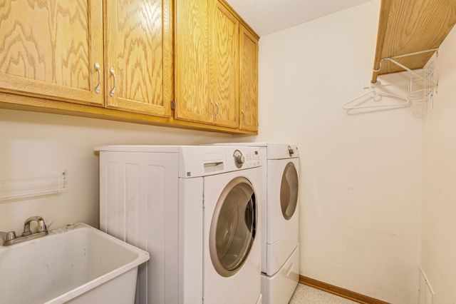 3167 Manitou Drive 7, White Bear Lake, MN 55110