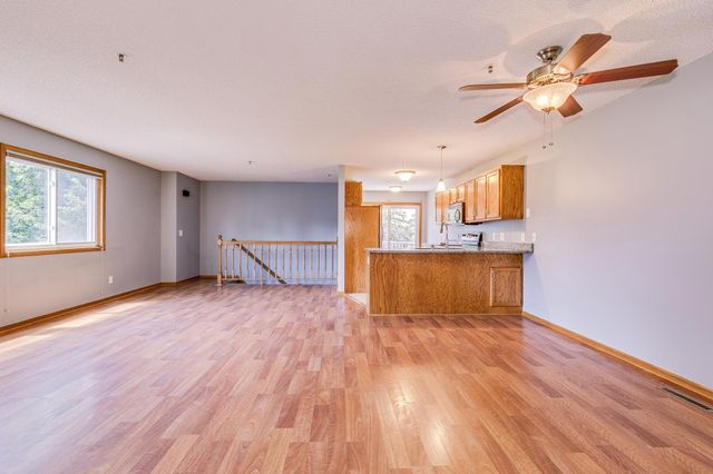 3167 Manitou Drive 7, White Bear Lake, MN 55110