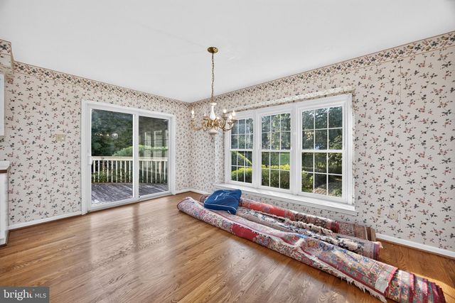 375 COUNTRY LN, Phoenixville, PA 19460