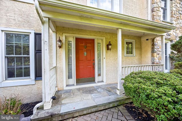 375 COUNTRY LN, Phoenixville, PA 19460