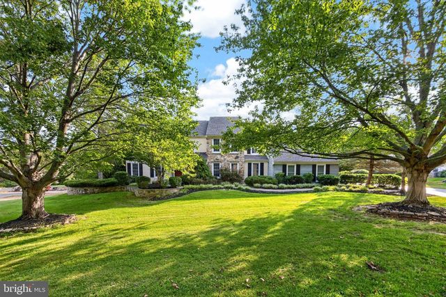 375 COUNTRY LN, Phoenixville, PA 19460