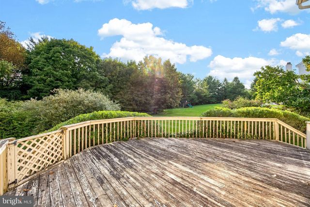 375 COUNTRY LN, Phoenixville, PA 19460