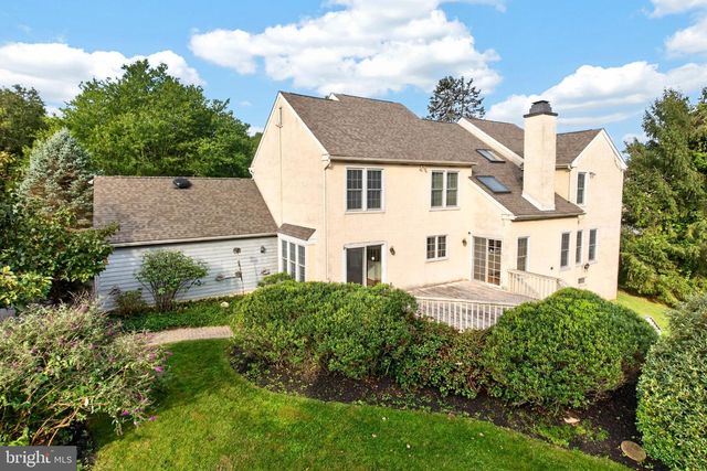 375 COUNTRY LN, Phoenixville, PA 19460