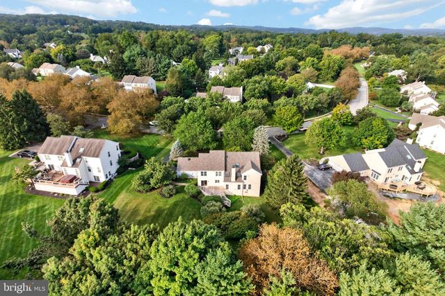 375 COUNTRY LN, Phoenixville, PA 19460