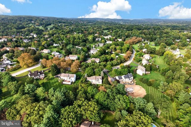 375 COUNTRY LN, Phoenixville, PA 19460