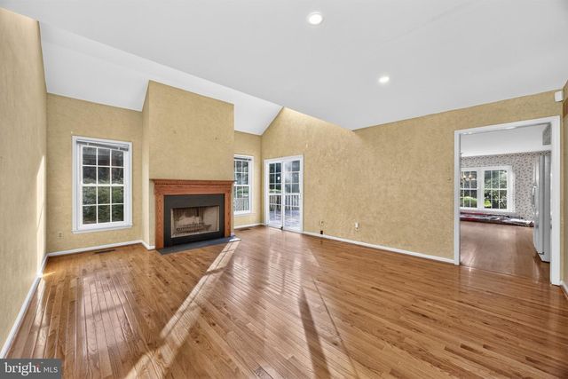 375 COUNTRY LN, Phoenixville, PA 19460