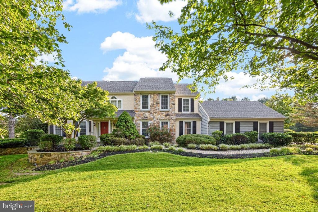 375 COUNTRY LN, Phoenixville, PA 19460