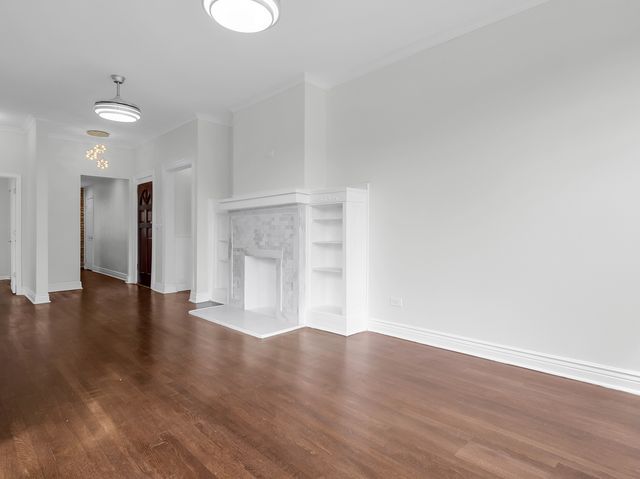 5132 S DREXEL Avenue 2D, Chicago, IL 60615