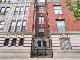 5132 S DREXEL Avenue 2D, Chicago, IL 60615