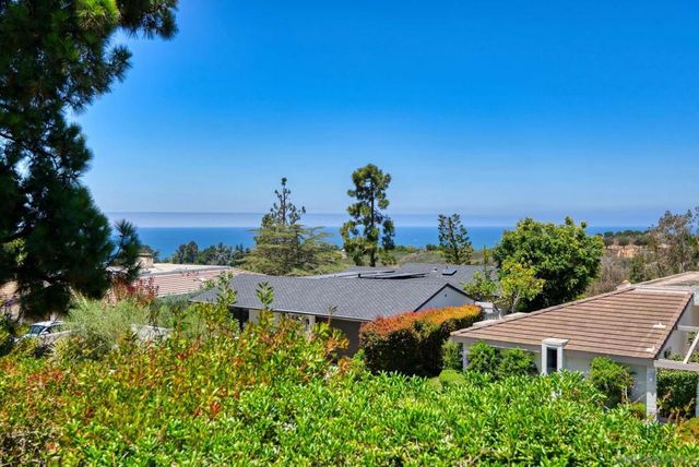 1948 Caminito El Canario, La Jolla, CA 92037