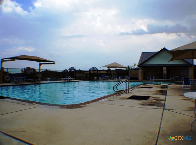 5509 Columbia Drive, Cibolo, TX 78108