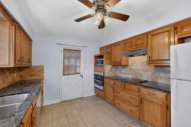 1003 Candlewood Drive, Allen, TX 75002