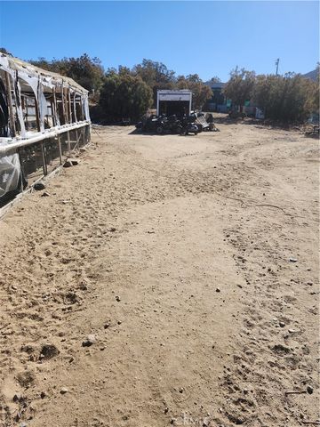 58782 La Colina Lane, Anza, CA 92539