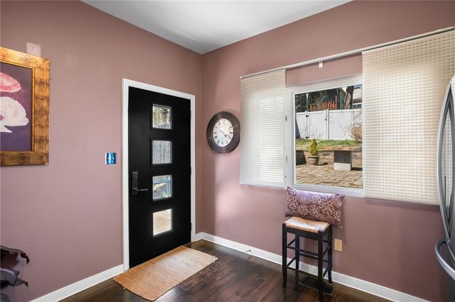 420 Catoma St, Fineview, PA 15212