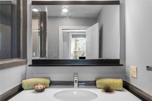 420 Catoma St, Fineview, PA 15212