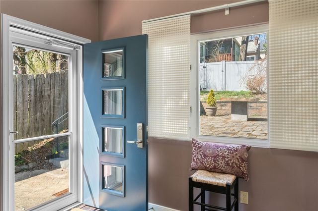 420 Catoma St, Fineview, PA 15212