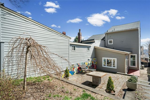 420 Catoma St, Fineview, PA 15212