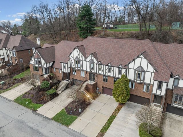 421 Forest Highlands Drive, Harmar, PA 15238