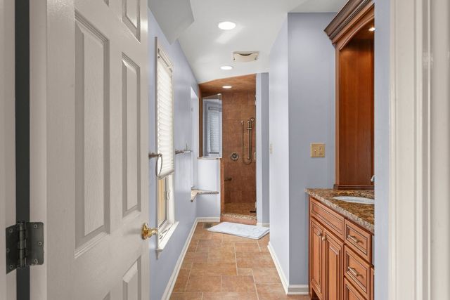 421 Forest Highlands Drive, Harmar, PA 15238