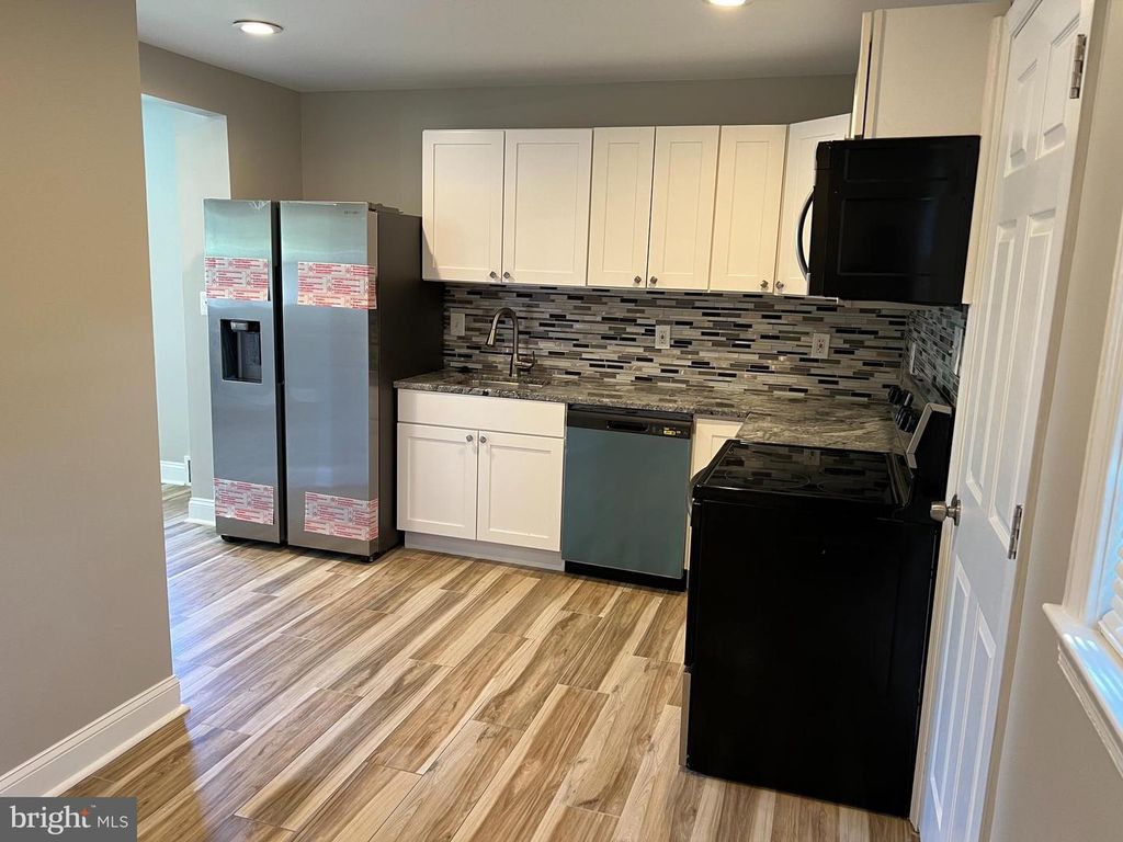 7113 LIBERTY RD, Baltimore, MD 21207
