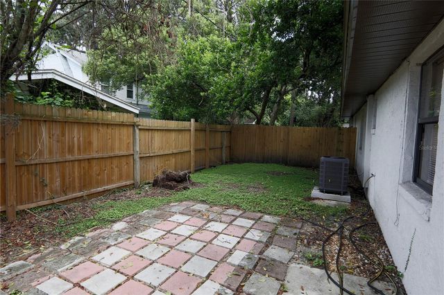 1618 ASHER LANE, Orlando, FL 32803