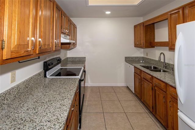 1618 ASHER LANE, Orlando, FL 32803