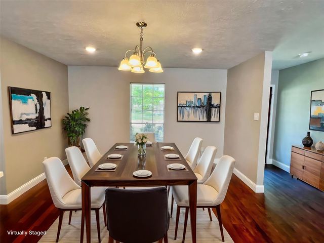 415 Sevenhampton Lane, Houston, TX 77015