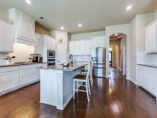 3026 Maverick Drive, Heath, TX 75126