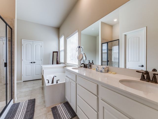 3026 Maverick Drive, Heath, TX 75126