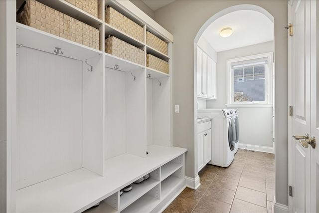 23297 N Sanctuary Club Drive, Kildeer, IL 60047