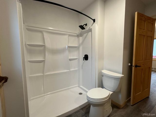 10356 N Sunset View Street, Bessemer, MI 49911