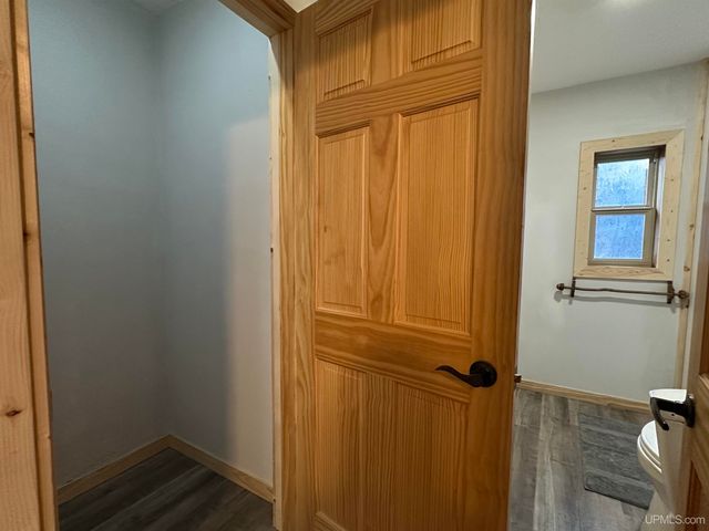 10356 N Sunset View Street, Bessemer, MI 49911