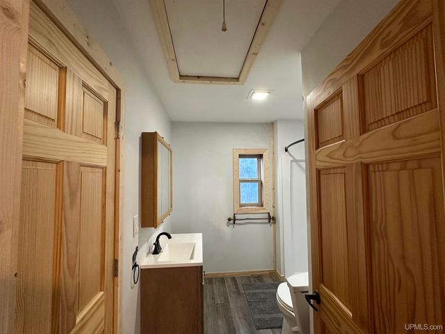 10356 N Sunset View Street, Bessemer, MI 49911