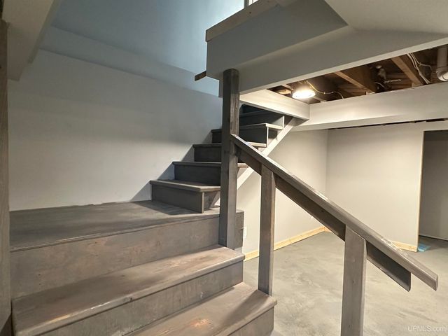 10356 N Sunset View Street, Bessemer, MI 49911