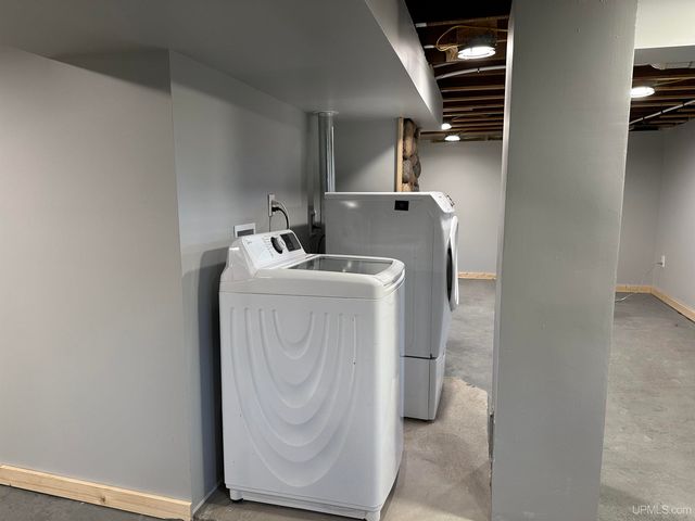 10356 N Sunset View Street, Bessemer, MI 49911