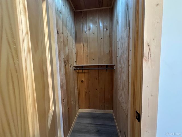 10356 N Sunset View Street, Bessemer, MI 49911