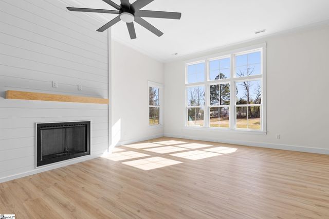 1165 Goodjoin Road, Campobello, SC 29322