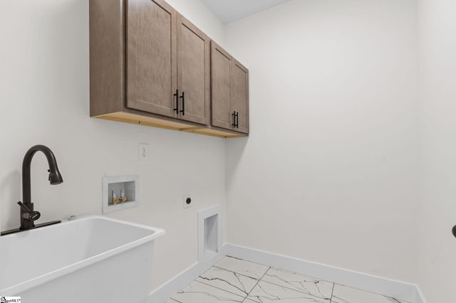 1165 Goodjoin Road, Campobello, SC 29322