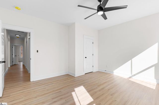 1165 Goodjoin Road, Campobello, SC 29322