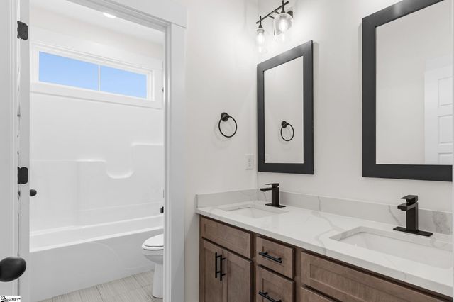 1165 Goodjoin Road, Campobello, SC 29322