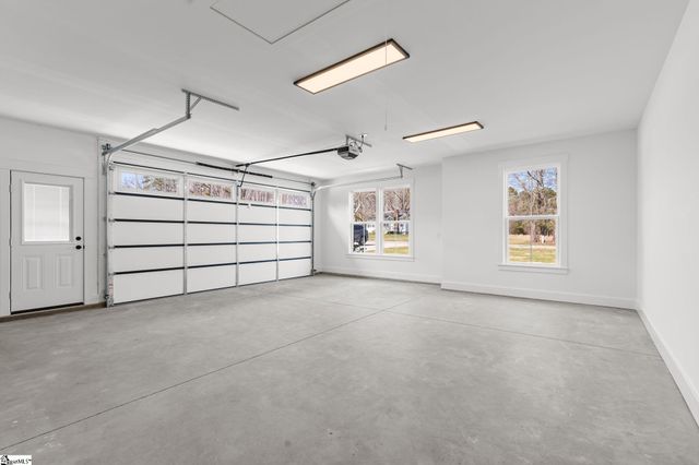 1165 Goodjoin Road, Campobello, SC 29322