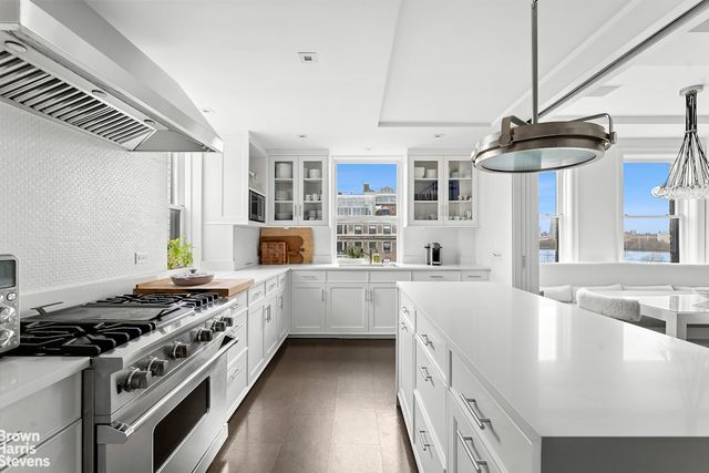 1165 5TH Avenue PH, New York City, NY 10029