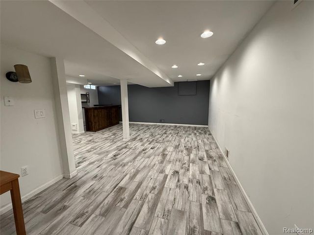 21141 E Glen Haven Circle, Northville, MI 48167