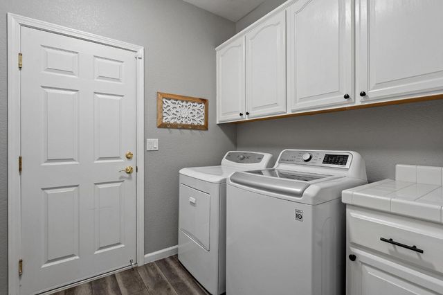 984 Portside Cir, Roseville, CA 95678