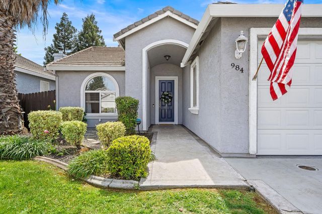984 Portside Cir, Roseville, CA 95678