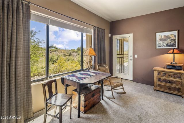 205 W QUARTZ ROCK Road, Phoenix, AZ 85085