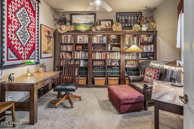 205 W QUARTZ ROCK Road, Phoenix, AZ 85085