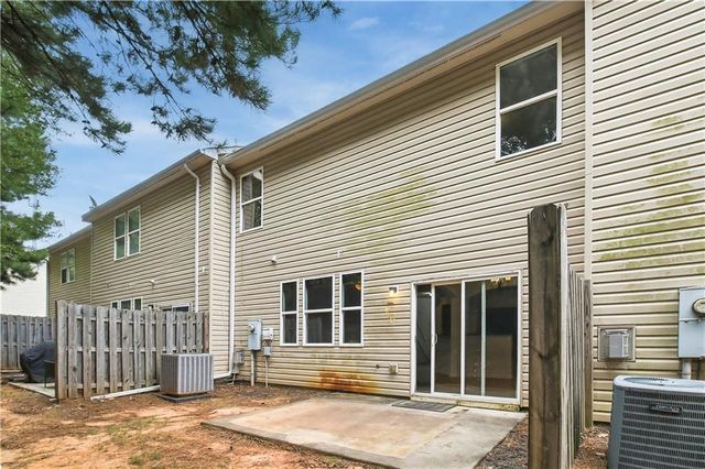 1573 Park Brooke Circle SW, Marietta, GA 30008