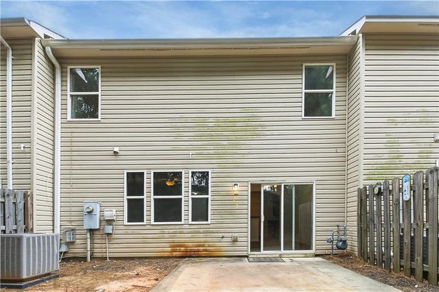 1573 Park Brooke Circle SW, Marietta, GA 30008